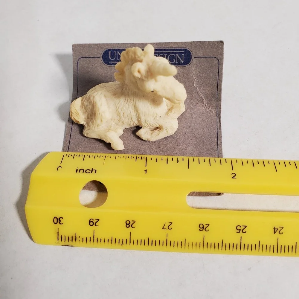 Vintage 1987 United‎ Design Itty Bitty World Critters Unicorn Figurine w/ Box